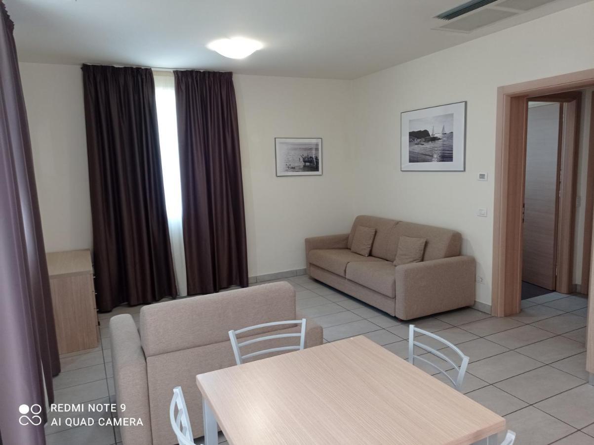 Residence Belmare Rimini Exterior photo