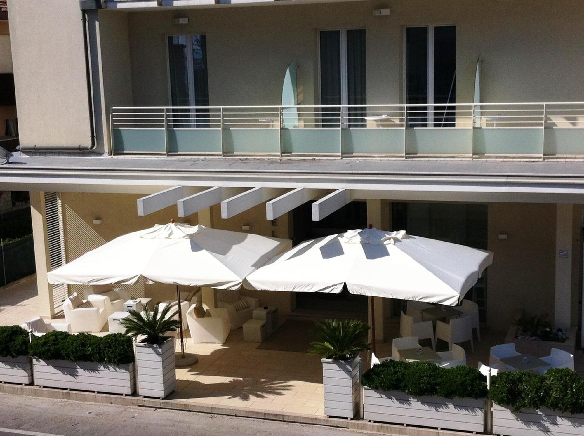 Residence Belmare Rimini Exterior photo