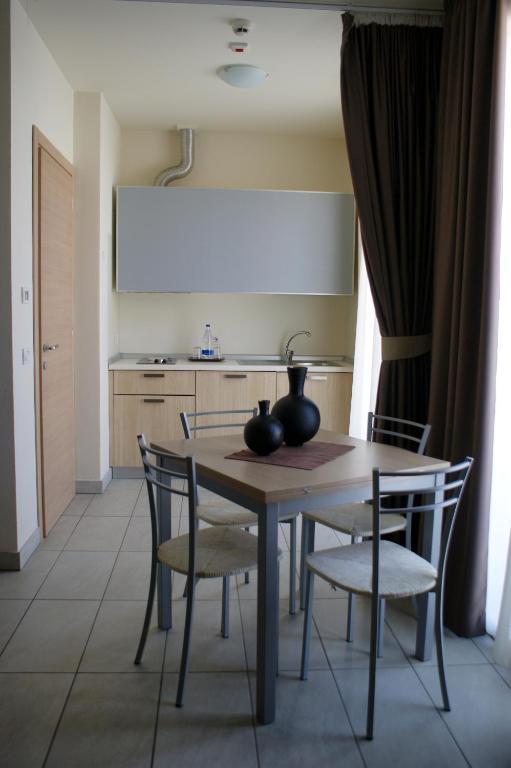 Residence Belmare Rimini Room photo